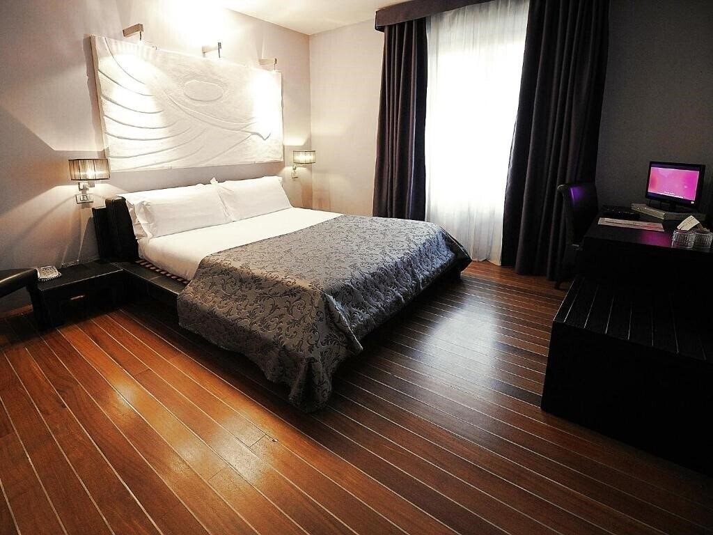 Апартаменти Borghese Palace Art 4*