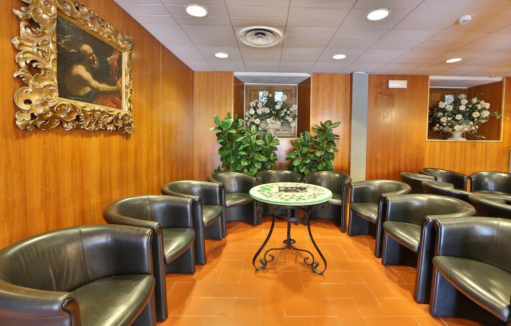 Панорама Villa Gabriele D'Annunzio 4*