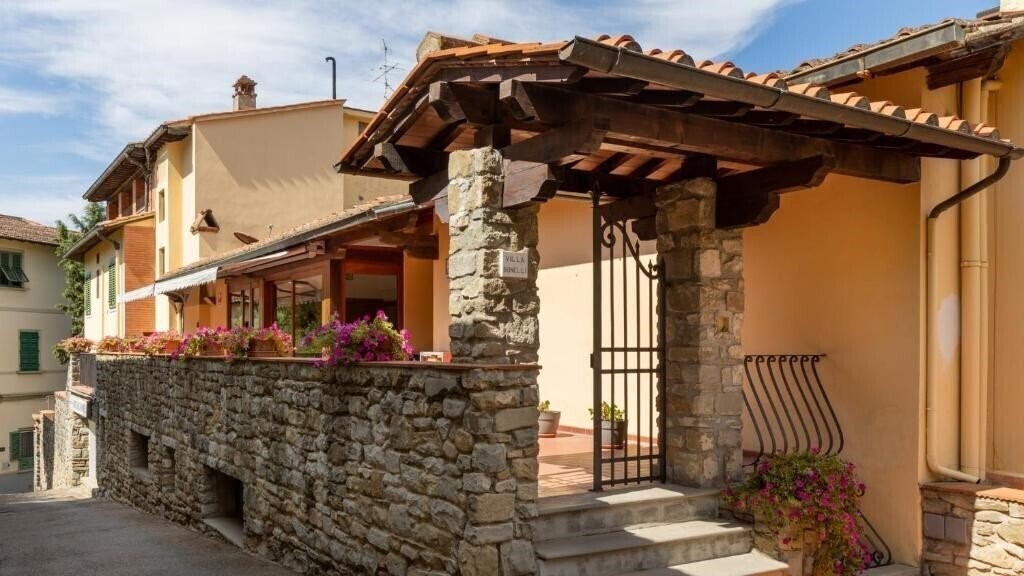 Вид Villa Bonelli 3*