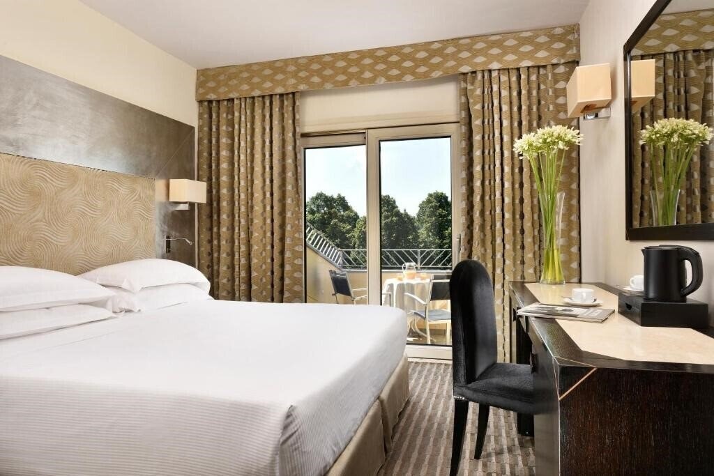 Панорама Grand Mediterraneo 4*