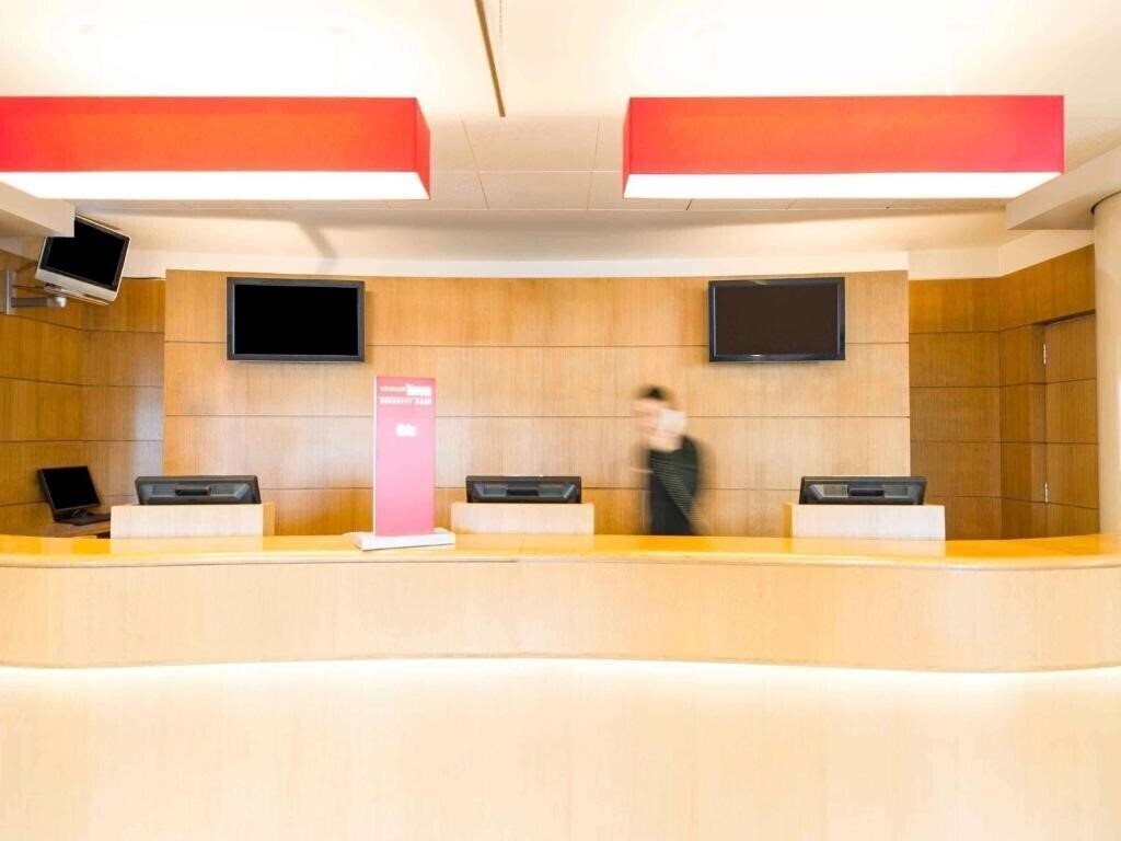 Територія Ibis Firenze Nord Aeroporto 3*