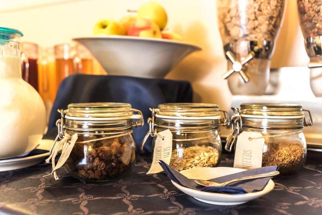 Вид Hotel Bonifacio 3*