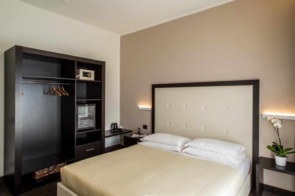 Фотографія Mirage 4*