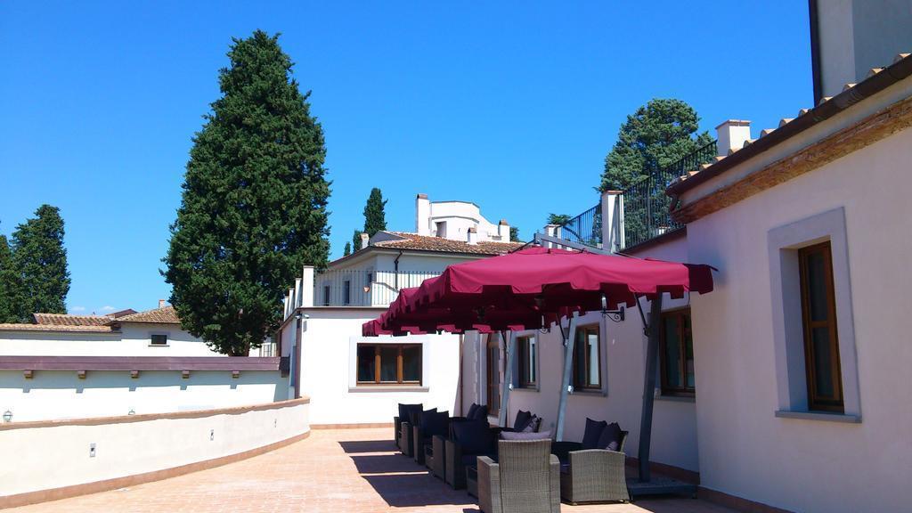 Территория Villa Tolomei 5*