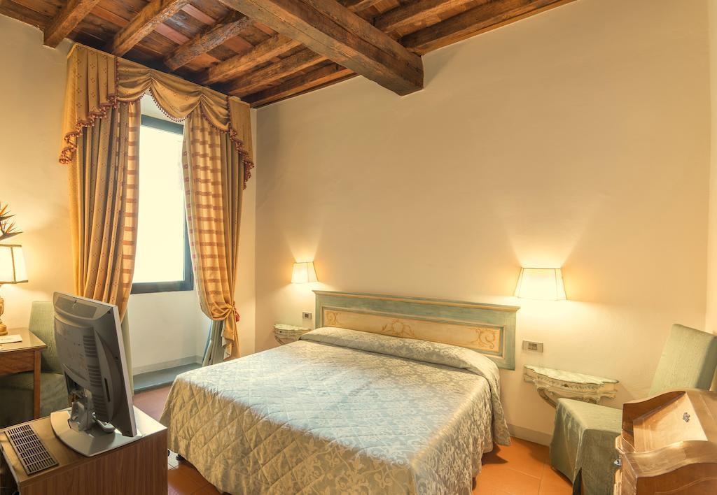 Панорама Machiavelli Palace 3*