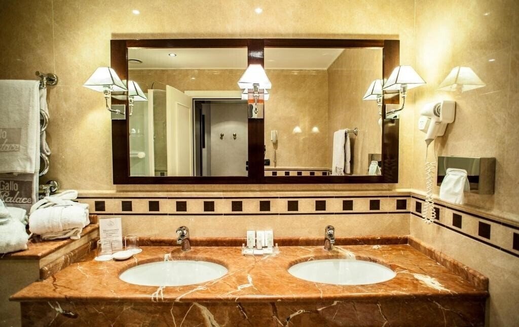 Панорама San Gallo Palace Firenze Hotel 4*