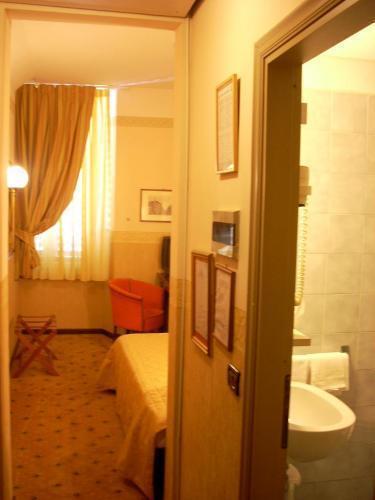 Панорама Privilege (Florence) 3*