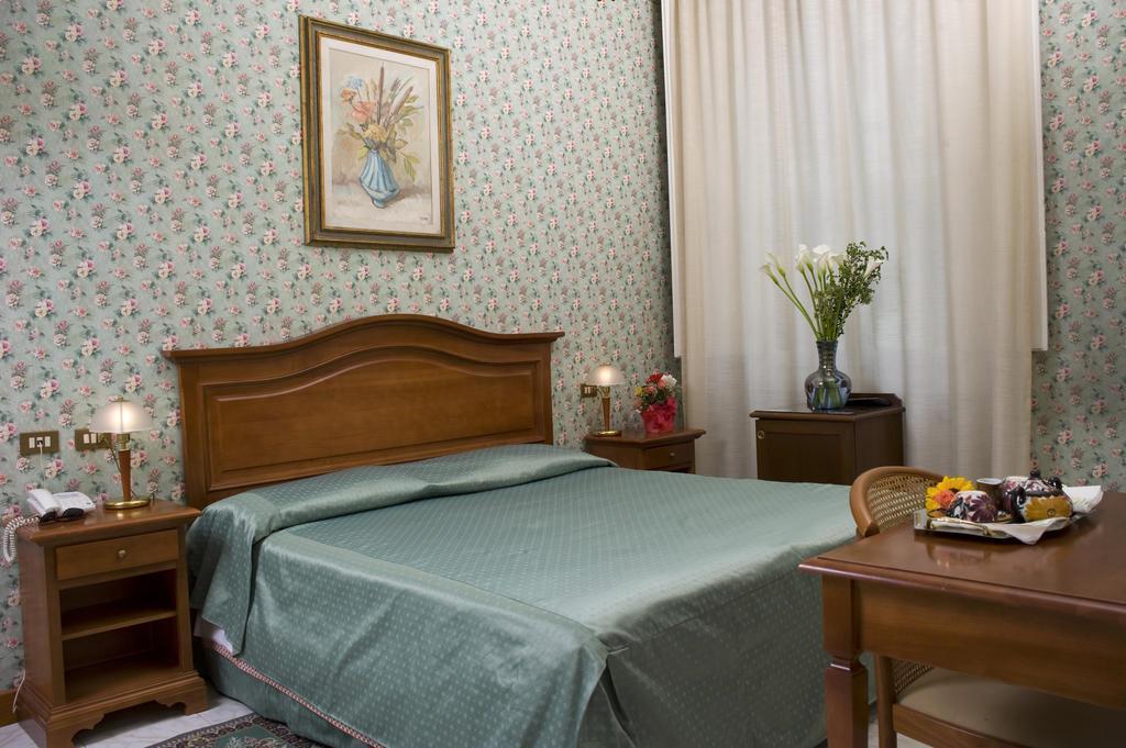 Панорама Beatrice 3*