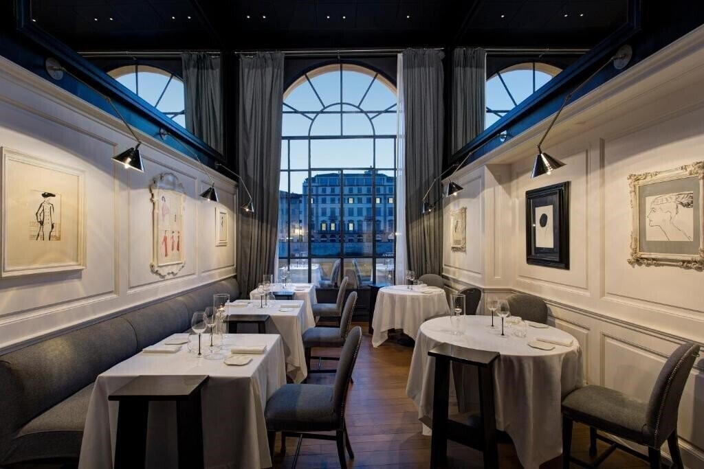 Апартаменти Lungarno 4*