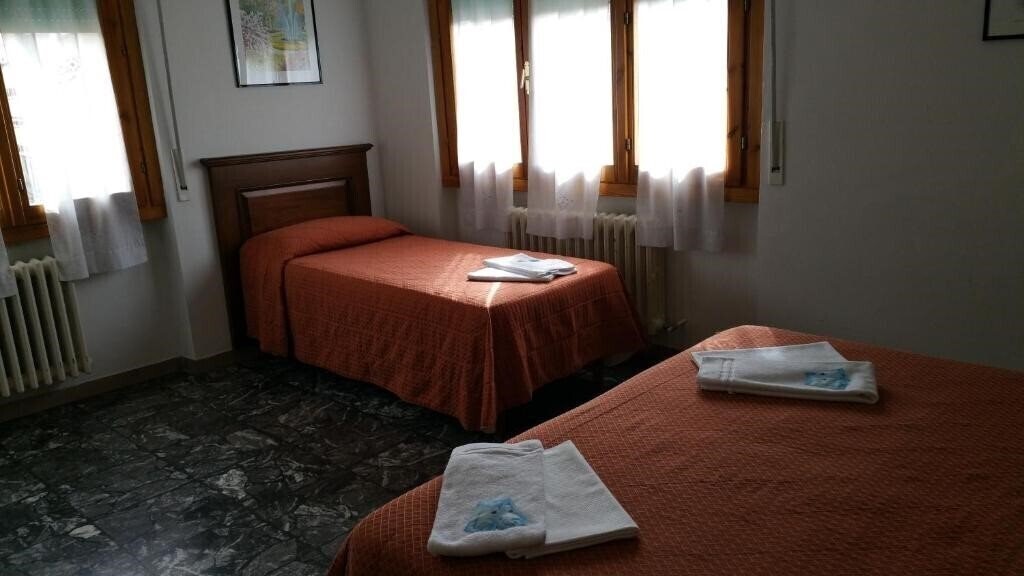 Территория Albergo Sonia (ex. Hotel Sonia Firenze) 1*