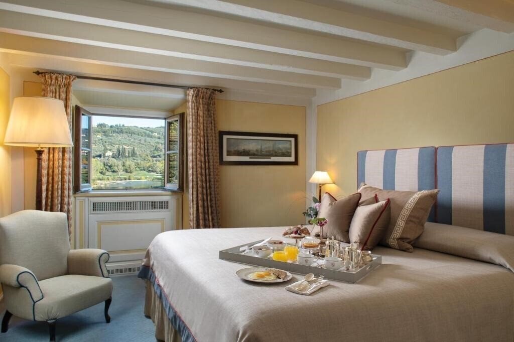 Готель Villa La Massa вилла