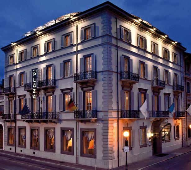 Отель Plaza e de Russie 4*