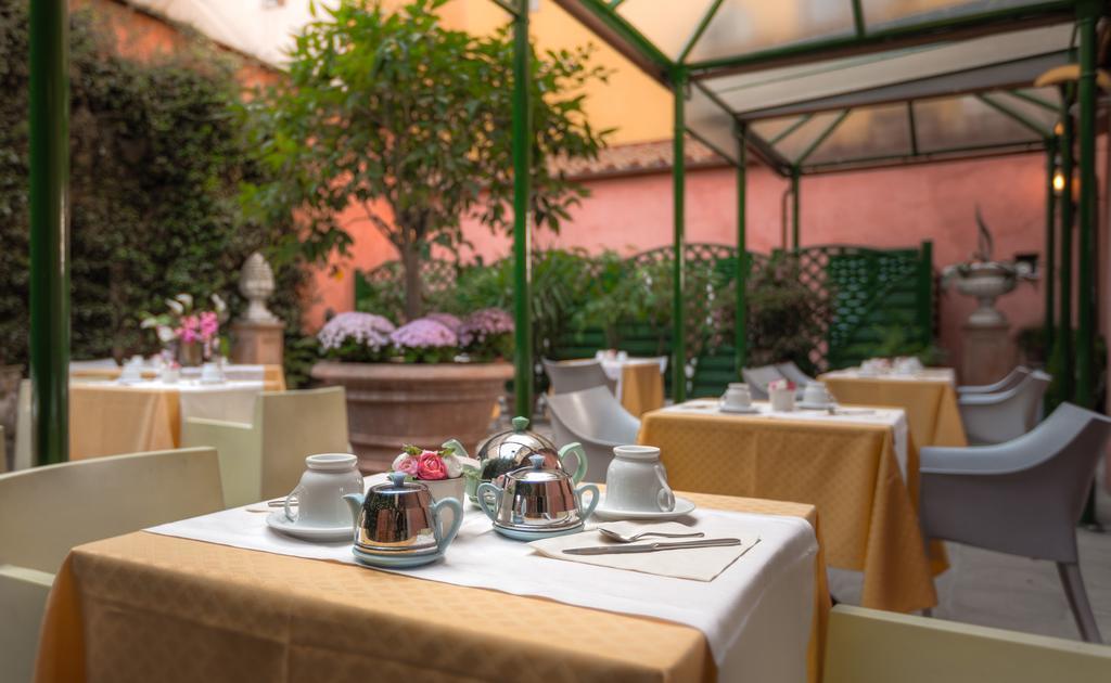 Територія Palazzo Dal Borgo 4*