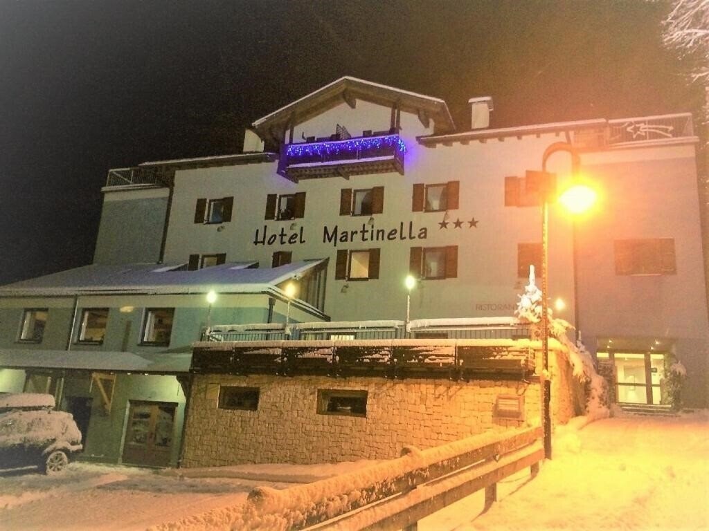 Апартаменти Martinella Hotel (San Sebastiano-Folgaria) 3*