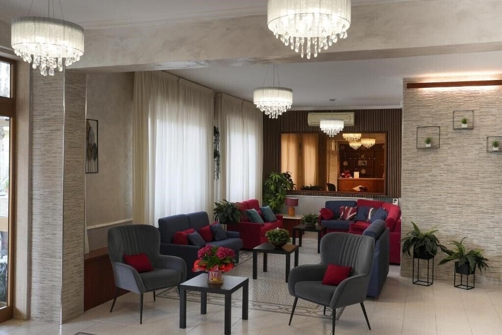 Готель Marconi 3*