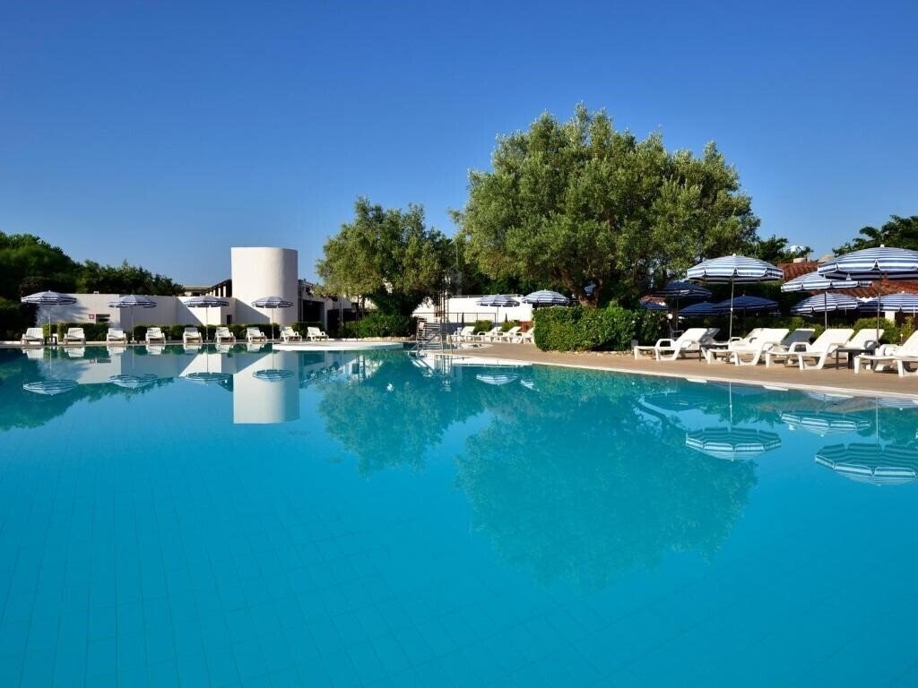 Картинка Th Simeri 4*