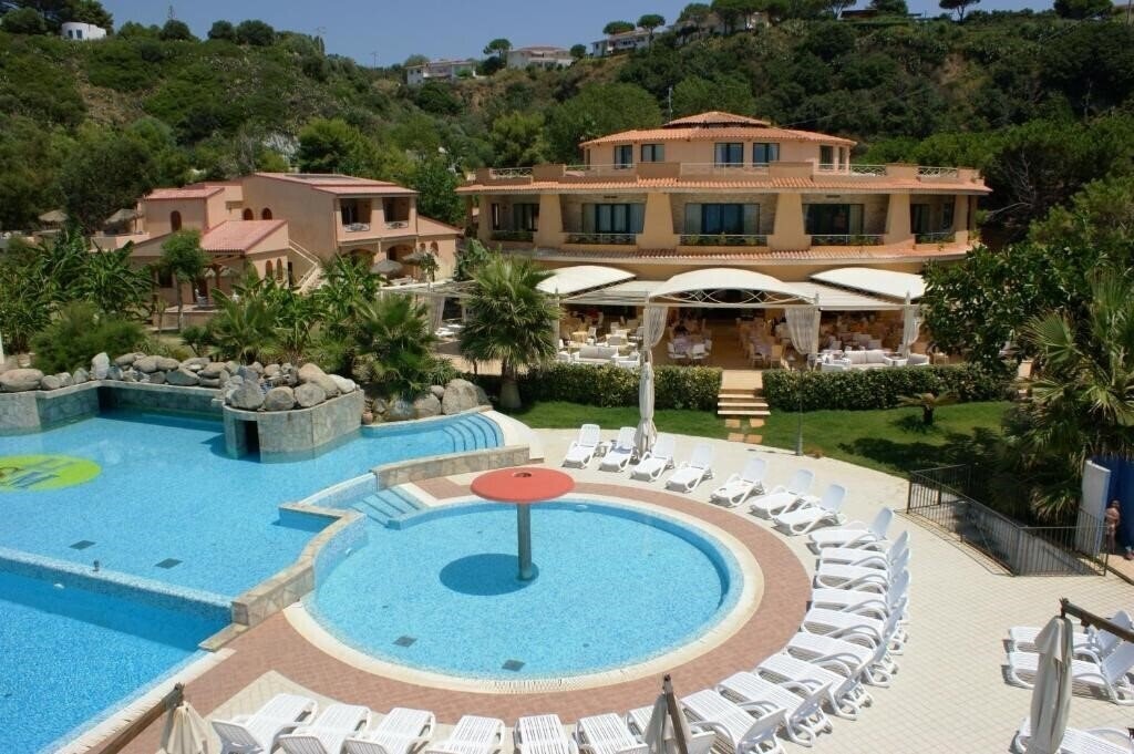 Изображение Residence Sole Mare Club Village 4*