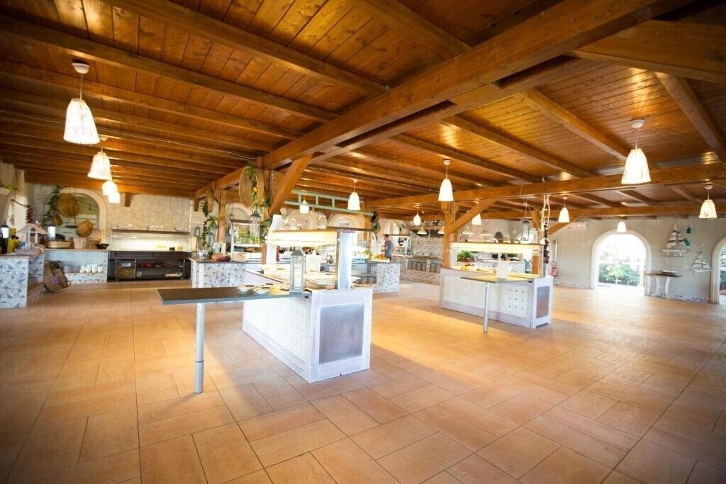 Вид BV Airone Resort 4*