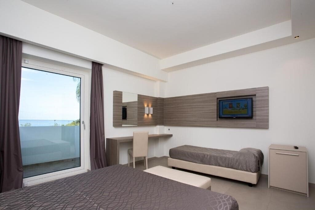 Картинка Santa Caterina Village Scalea 4*