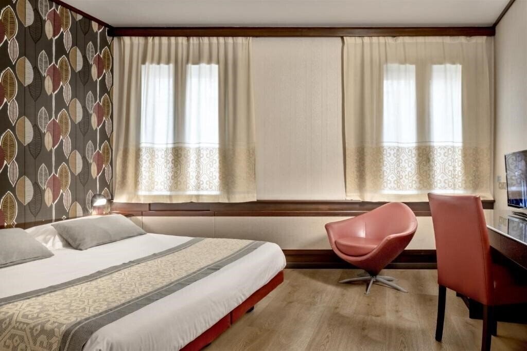 Вид Hotel Italia 3*