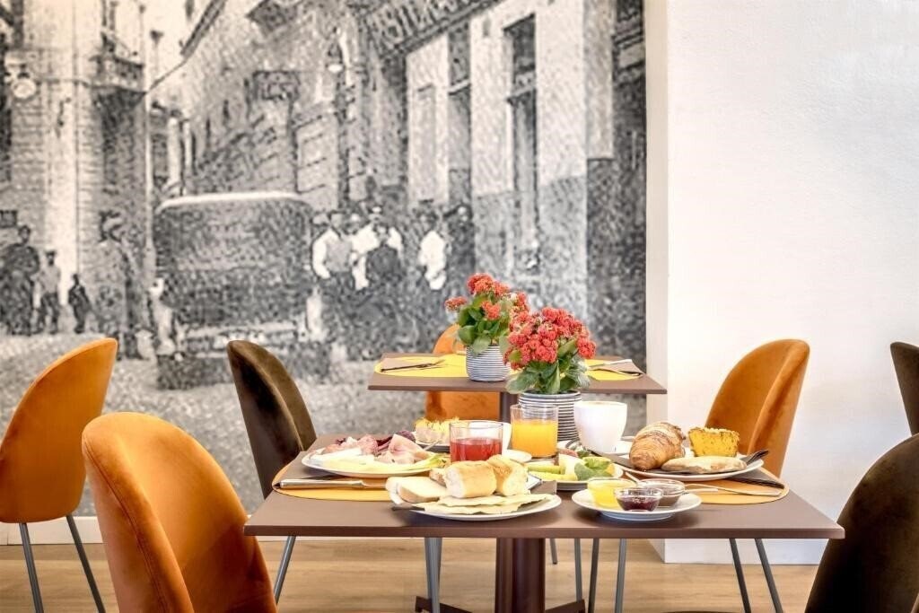 Апартаменти Hotel Italia 3*