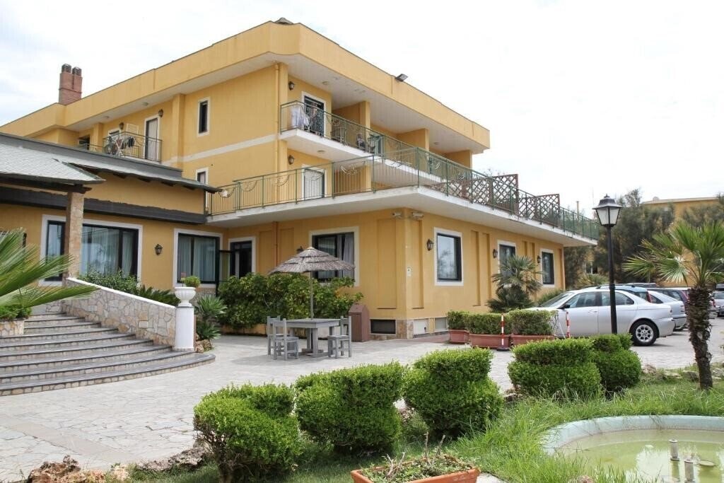 Вид Hotel Club Sabbiadoro 4*