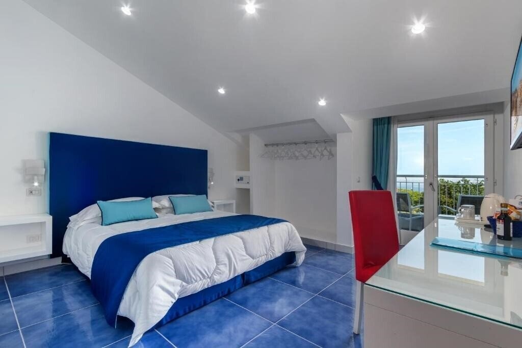 Апартаменты Metropole 3*