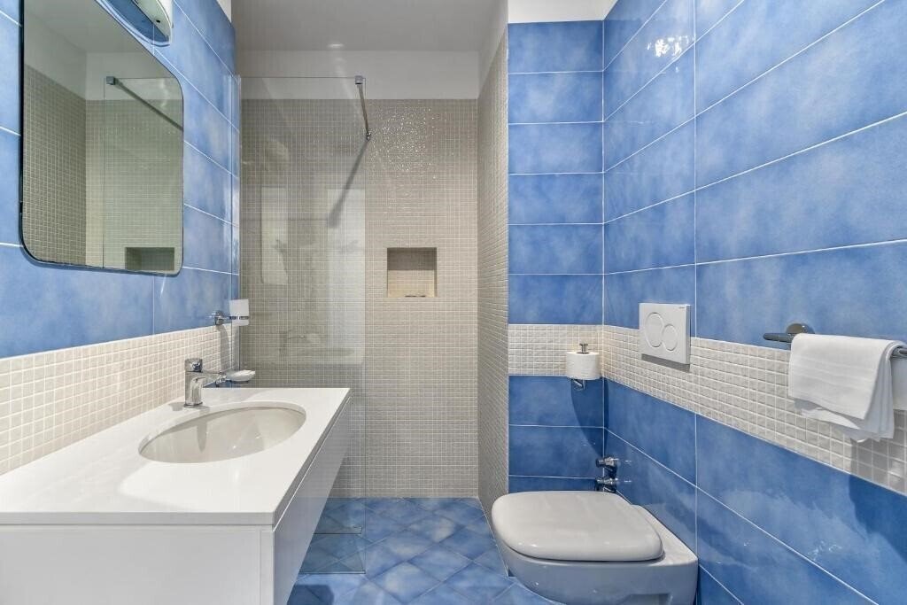 Панорама Metropole 3*