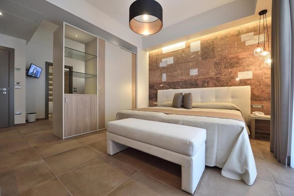 Вид Pietra Di Luna 4*