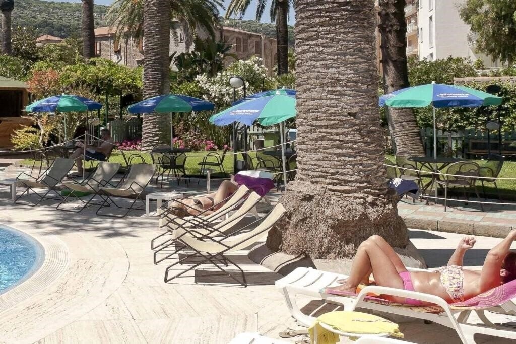 Панорама Eden (Sorrento) 3*