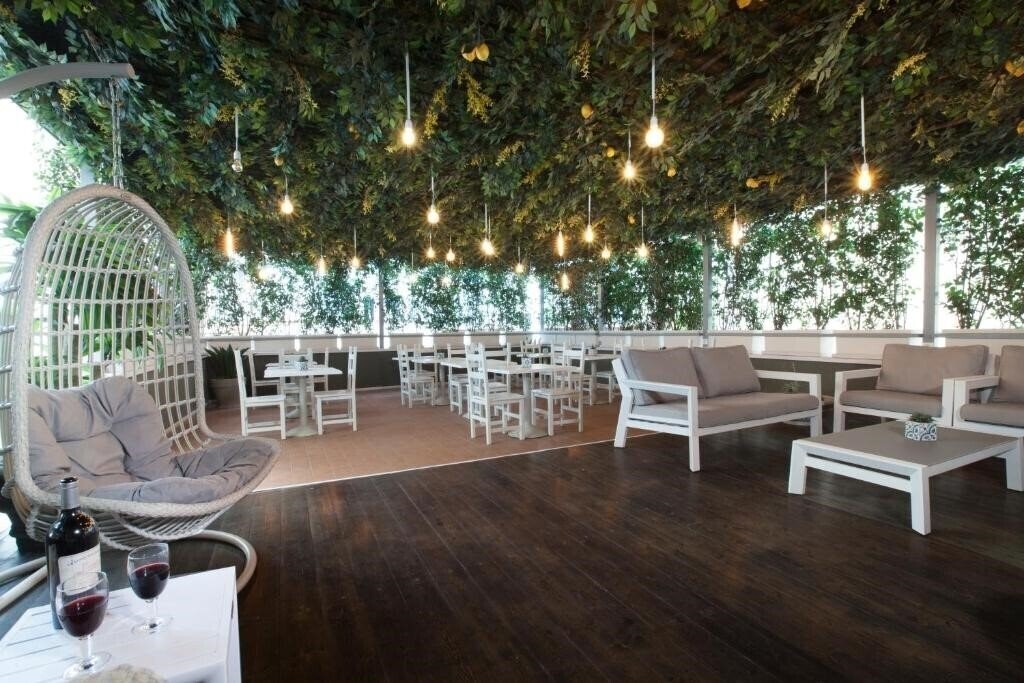 Апартаменти Hotel Herculaneum 3*