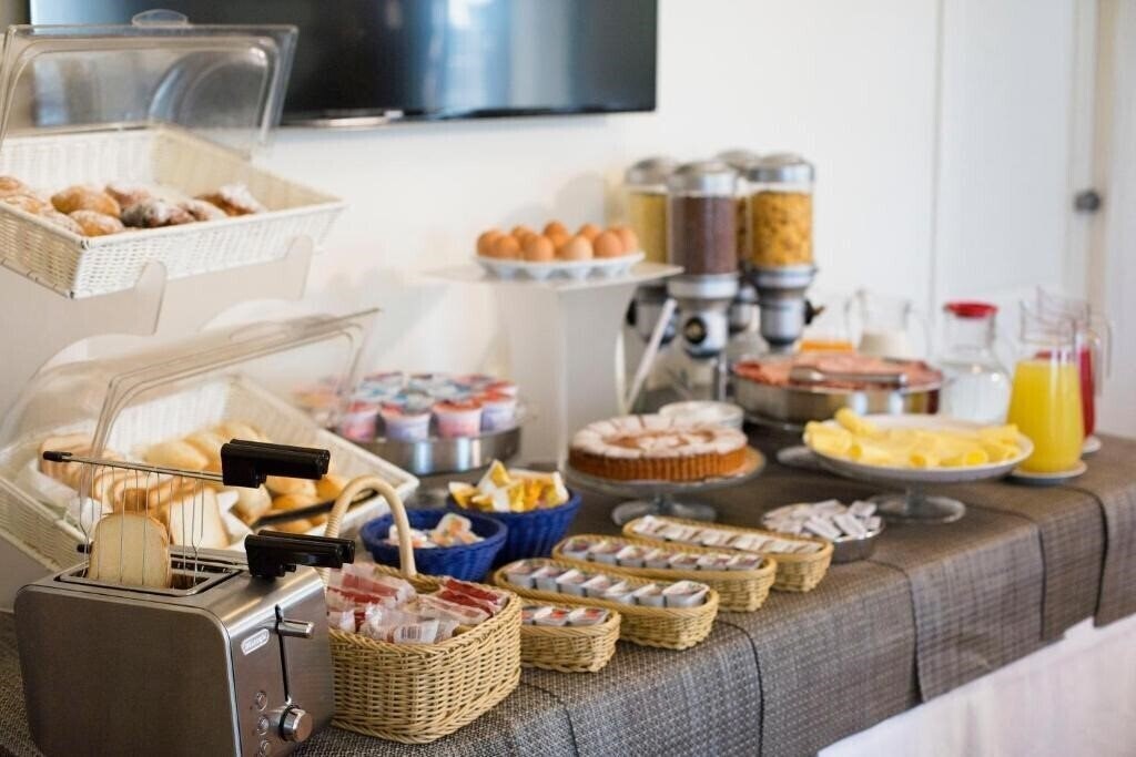 Панорама Hotel Herculaneum 3*