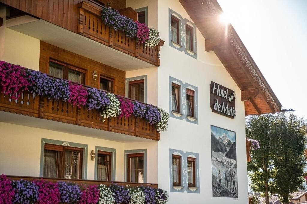 Панорама Hotel De Matie 3*