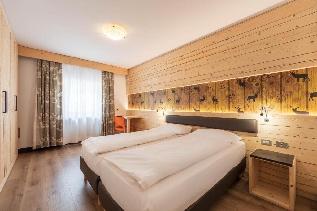 Територія Hotel Italia 3*