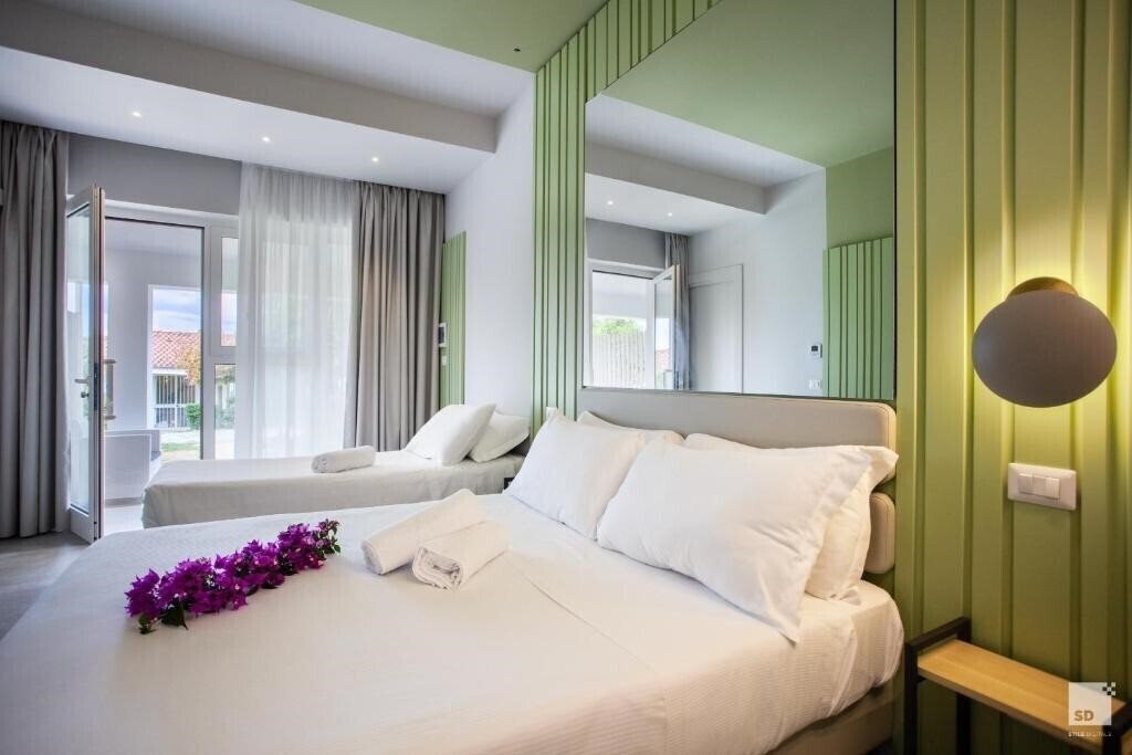 Картинка Hotel Villaggio Baia D'Ercole 4*