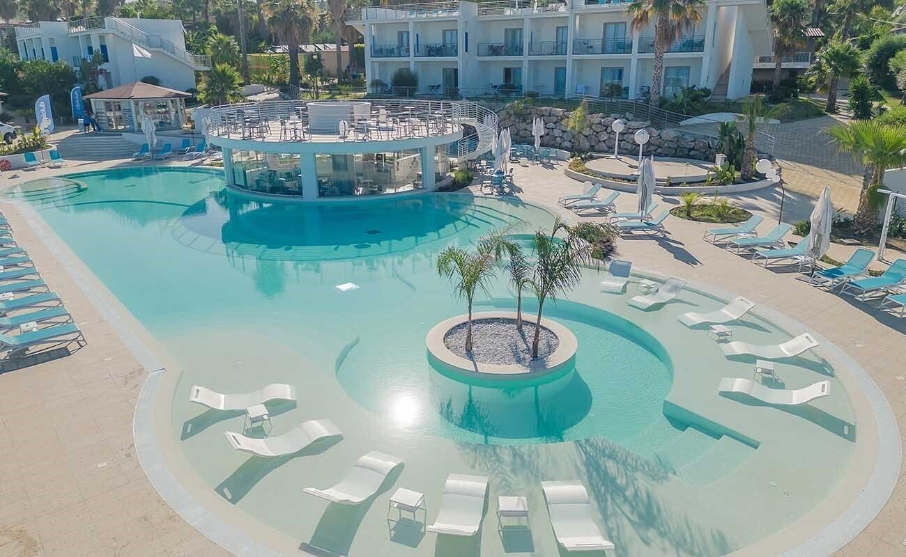 Отель Costa Degli Dei Resort Capo Vaticano 4*