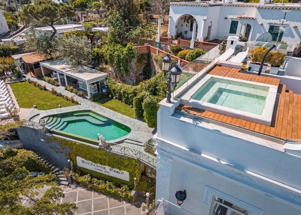 Вид Excelsior Parco 4*