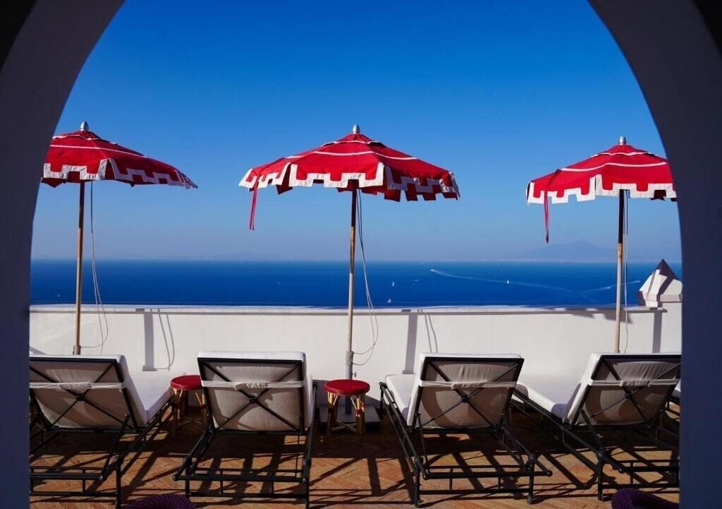 Готель Il Capri Hotel 5*