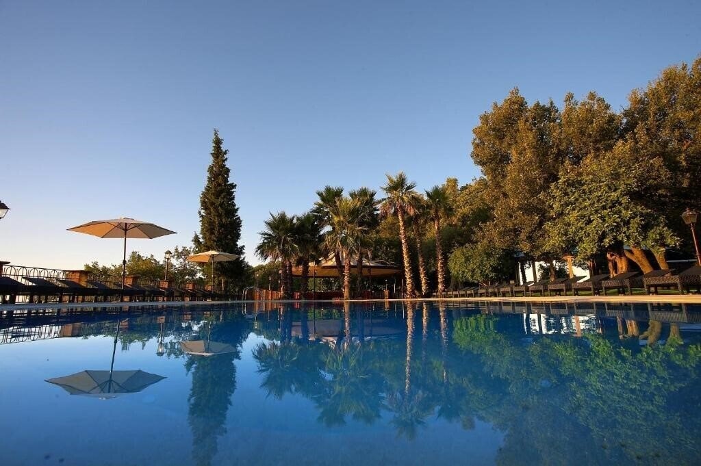 Вид Airone Wellness Hotel 4*