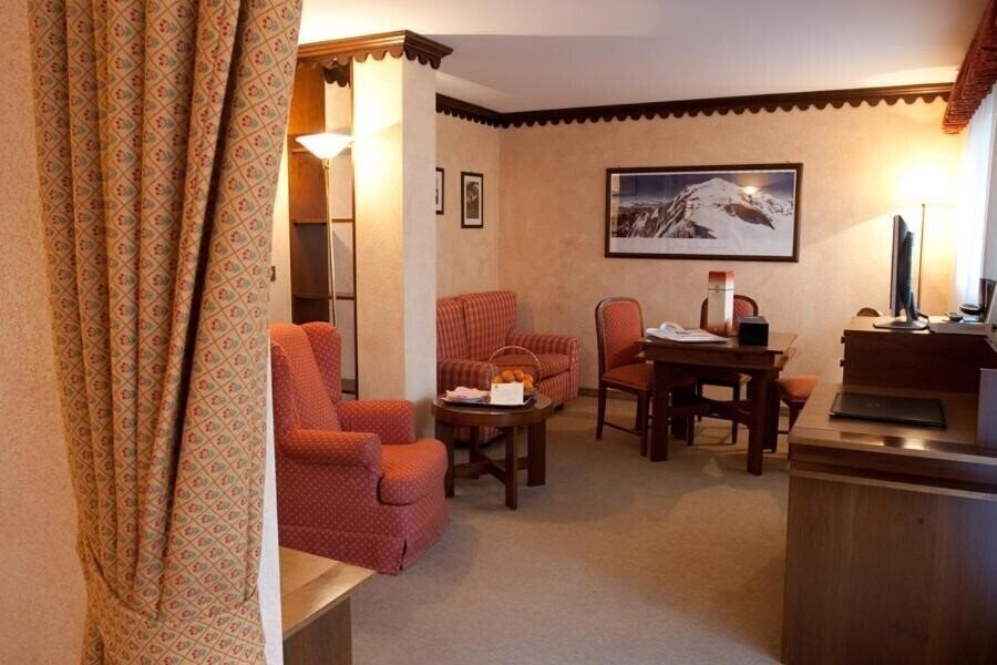 Панорама Hotel Pavillon (ex. Albergo Hotel Pavillon) 4*