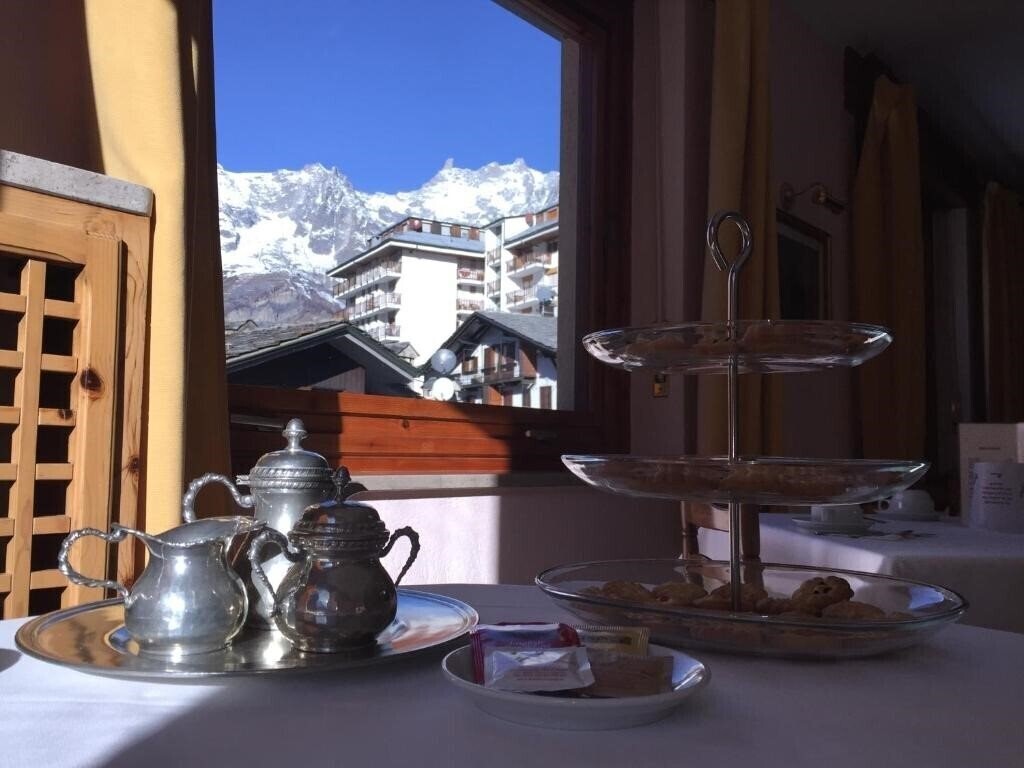 Территория Centrale Courmayeur 3*