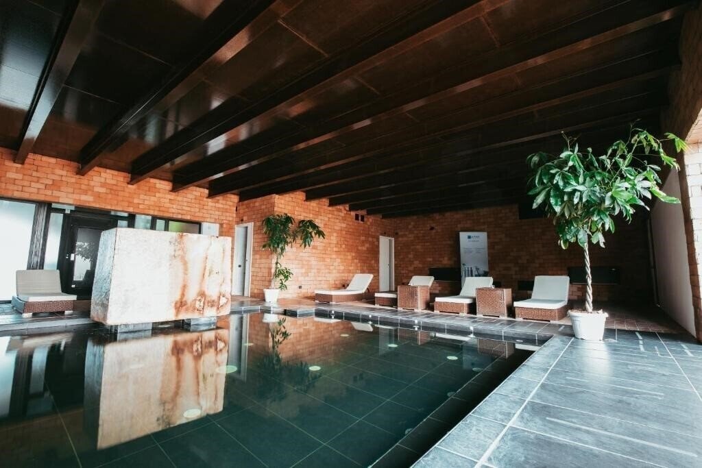 Територія Foro Appio Mansio 4*