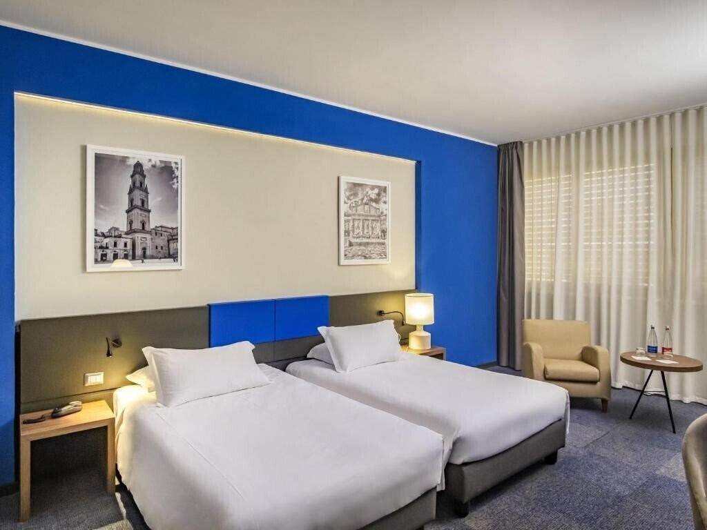 Фото President Hotel 4*