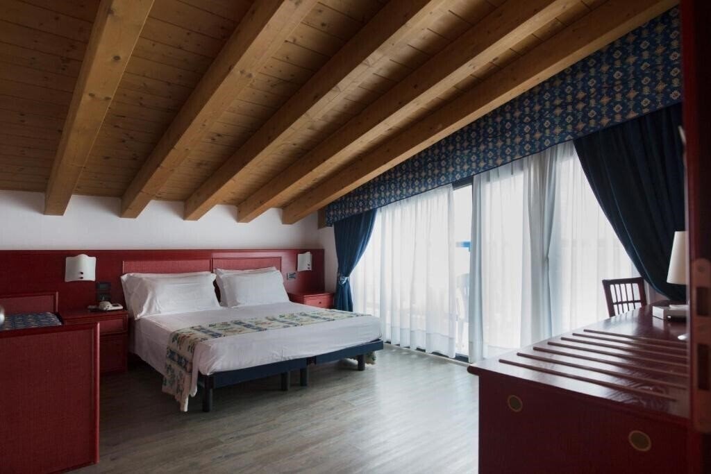 Фото Brioni Mare 4*