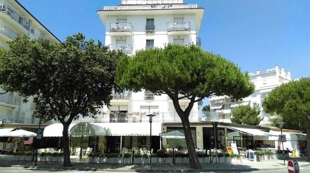 Апартаменты Alla Rotonda 3*