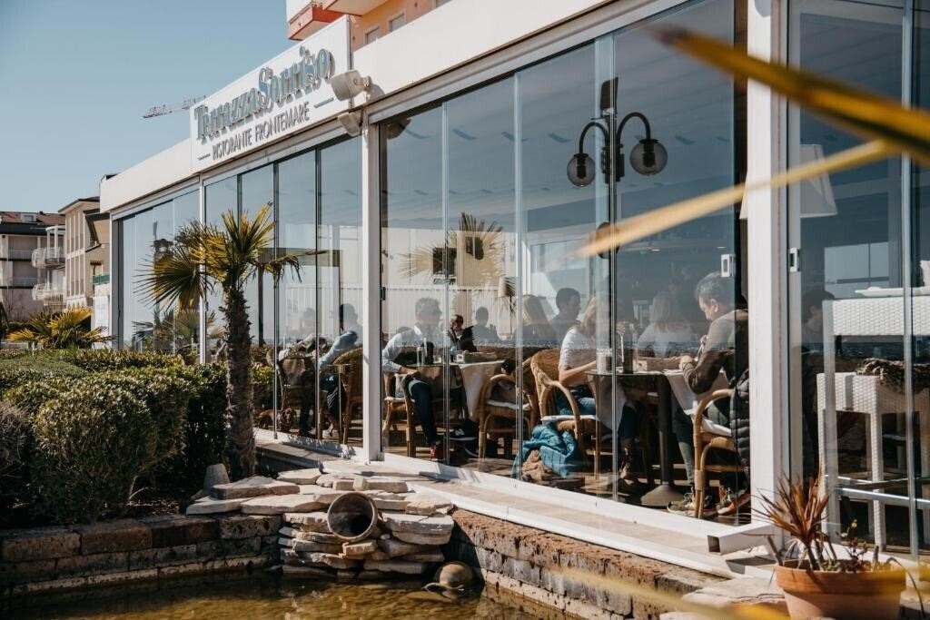 Апартаменты Hotel & Residence Villa Sorriso 4*