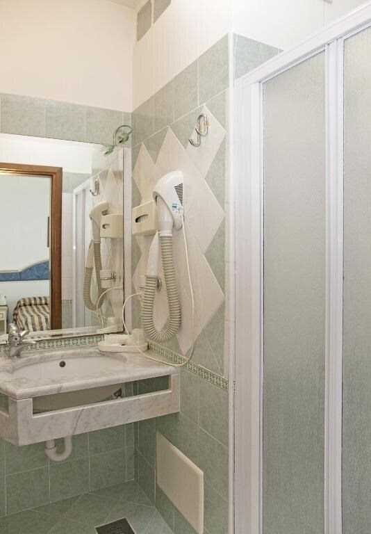 Фотография Hotel Elpiro 4*