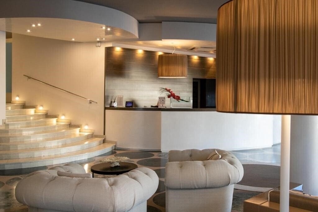 Панорама Hotel Mariver 4*