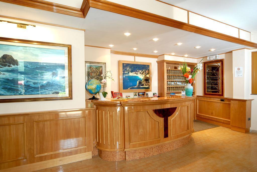 Апартаменты 5 Terre 3*