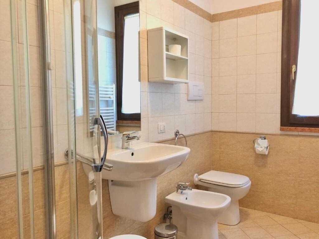 Апартаменты Jolly Apartments 3*